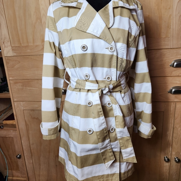 Merona trench coal size Lg. - Picture 4 of 5